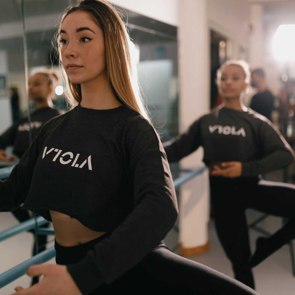 viola dance